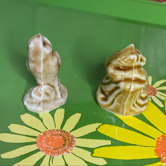 Rose Tea Figurines - Picture 4 of 5
